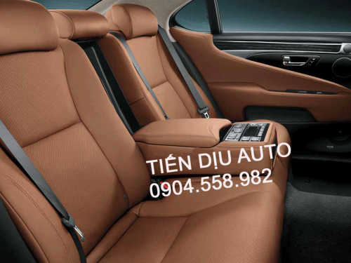 Bọc ghế da ô tô Toyota Innova giá rẻ tại Tiến Dịu