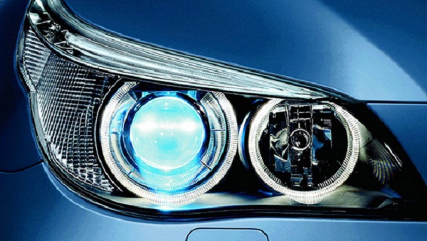 Độ đèn LED- BI- Xenon cho xe ô tô 